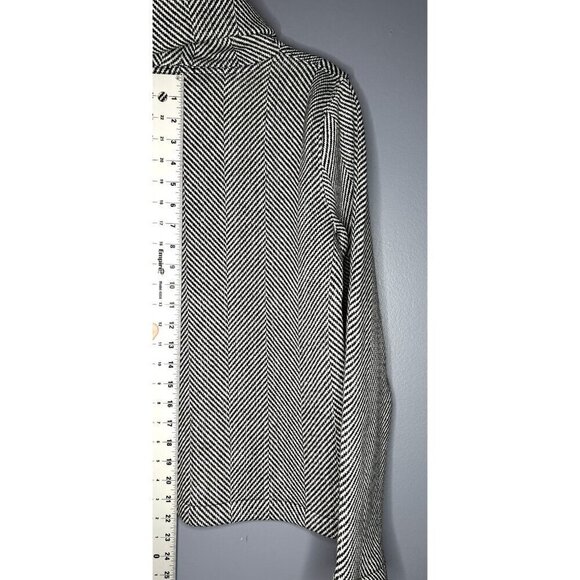 J. Crew Funnel Neck Sweater Size M Herringbone Black White Soft Old Money Preppy - Picture 5 of 13